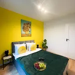 Lägenhet Lumina Luxury 3-rooms With Parking Łódź