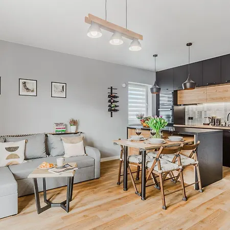 Lumina Luxury 3-rooms With Parking