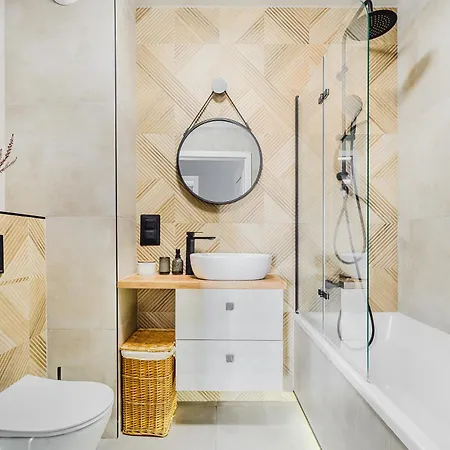 Lumina Luxury 3-rooms With Parking