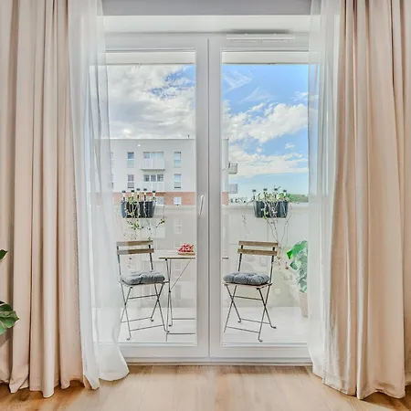 Apartment Lumina Luxury 3-rooms With Parking