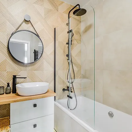 Lumina Luxury 3-rooms With Parking *