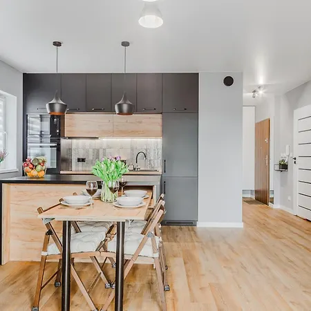 Lumina Luxury 3-rooms With Parking Apartament *