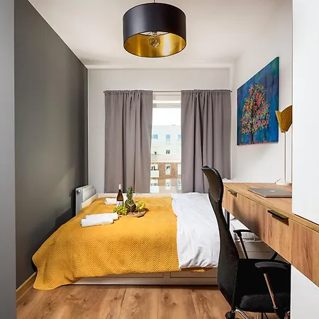 Lumina Luxury 3-rooms With Parking