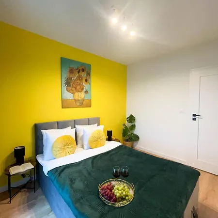 Apartment Lumina Luxury 3-rooms With Parking Lodz