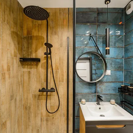 Apartment Lumina Luxury 3-rooms With Parking Lodz