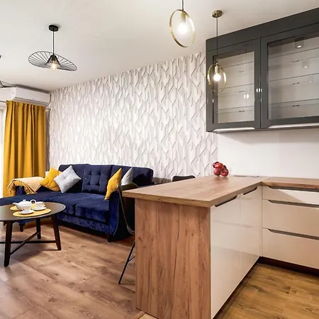 Apartment Lumina Luxury 3-rooms With Parking