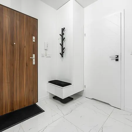 Lumina Luxury 3-rooms With Parking Łódź