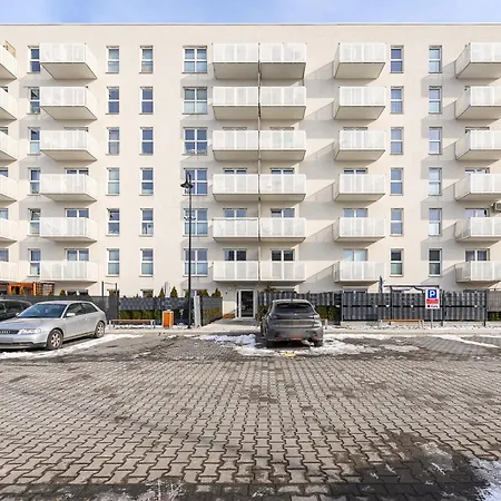 Lumina Luxury 3-rooms With Parking Apartment *