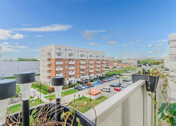 Lumina Luxury 3-rooms With Parking *