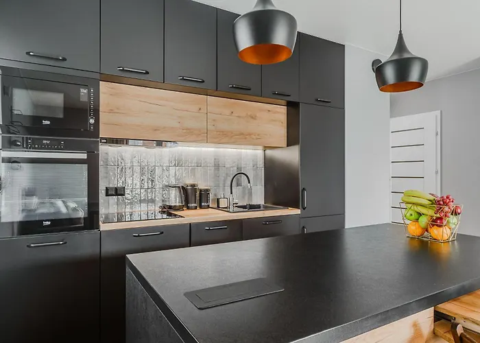 Lumina Luxury 3-rooms With Parking Lägenhet *