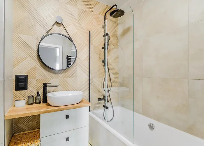 Lumina Luxury 3-rooms With Parking *