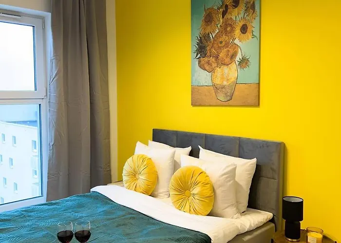 Lumina Luxury 3-rooms With Parking Łódź