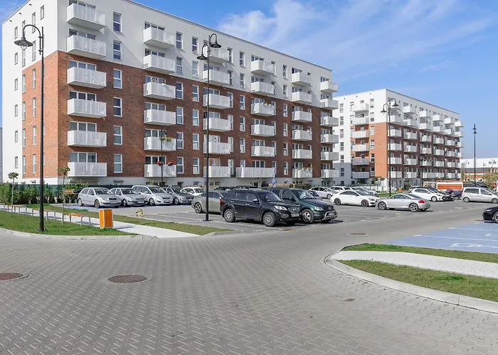 Lumina Luxury 3-rooms With Parking