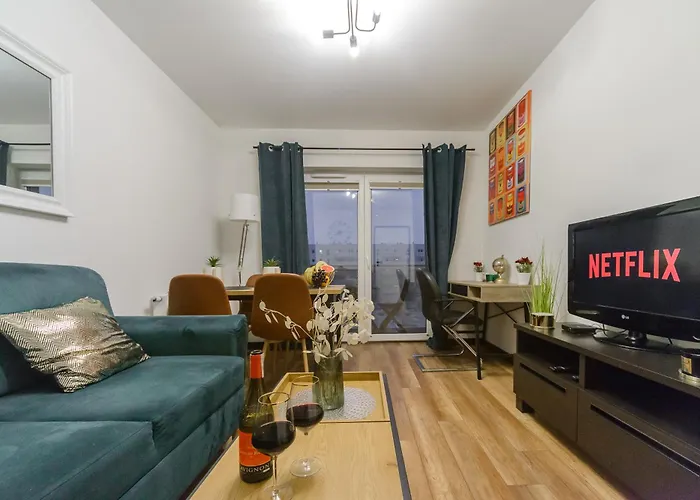 Lumina Luxury 3-rooms With Parking Łódź