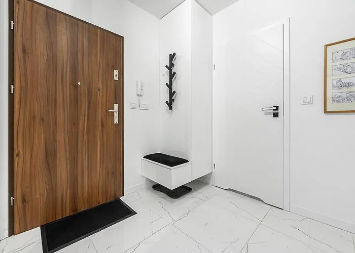 Lumina Luxury 3-rooms With Parking Łódź